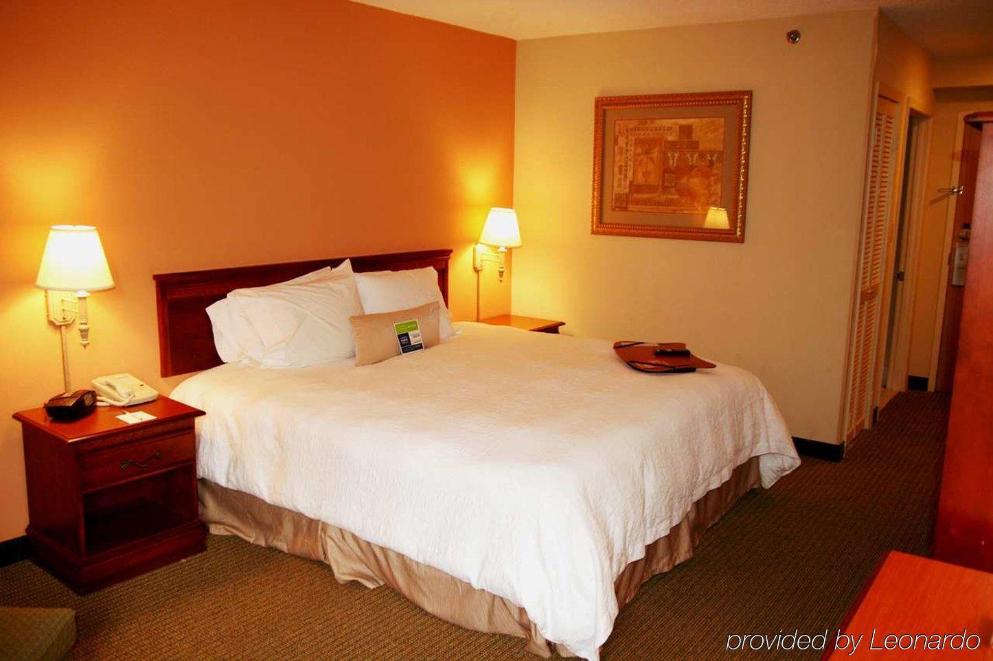 Spark By Hilton Jackson Ridgeland Room photo